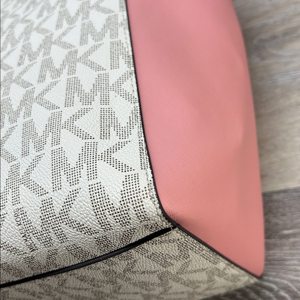 Michael Kors Pink and Beige Tote Bag - Picture 11 of 15